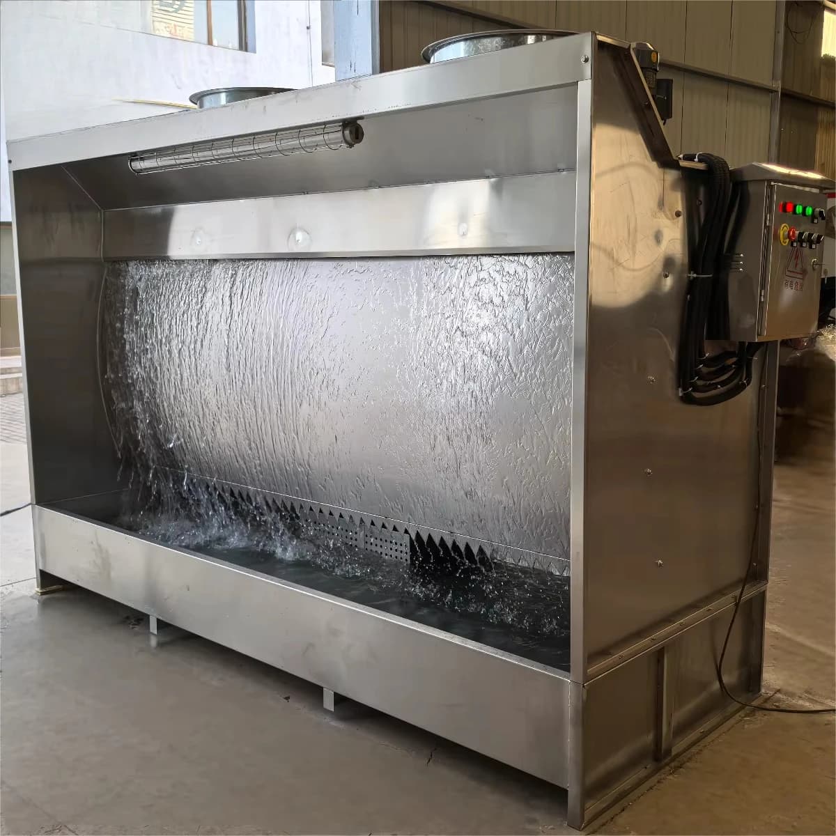 Cabine de peinture à rideau d'eau pour la protection de l'environnement, équipement de purification 
