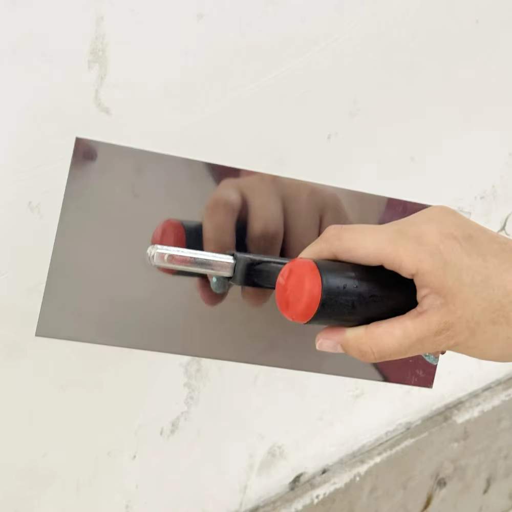 Truelle de plâtrage Durable en acier inoxydable, poignée en plastique, conception ergonomique, outil