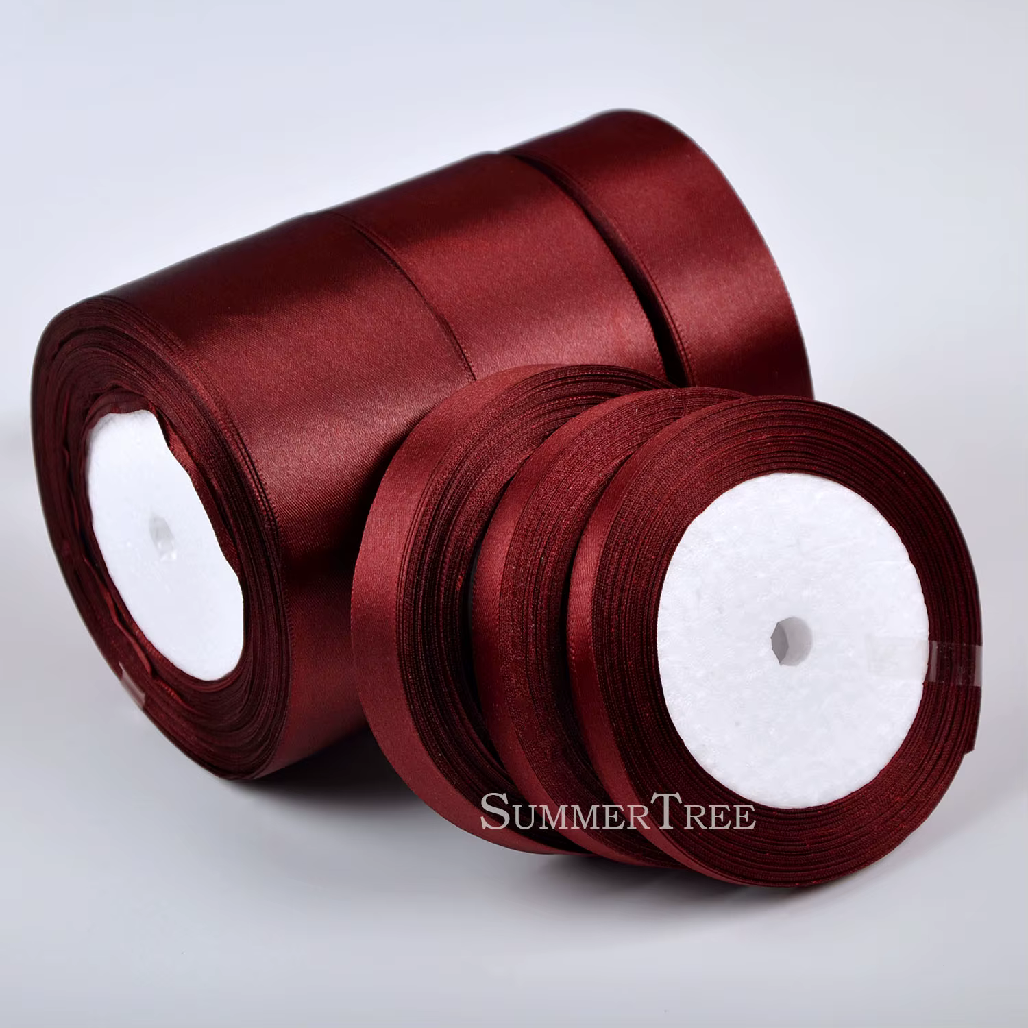 1 rouleau de ruban en Satin bordeaux