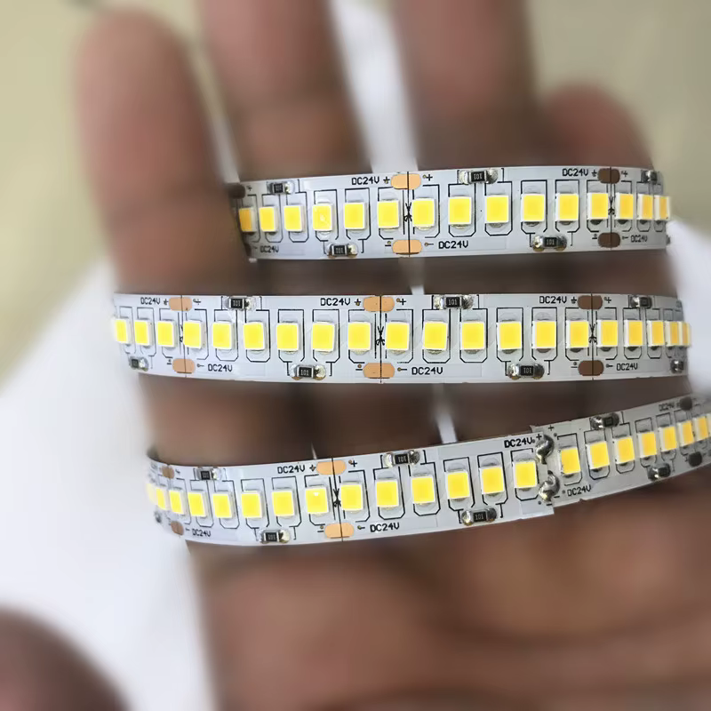 Bande LED 4800Lm Super lumineuse 24V IP20 48W 93.6W 2835 bande LED 240led bande lumineuse Flexible ruban 5M vitrine Led 4000K 3000K