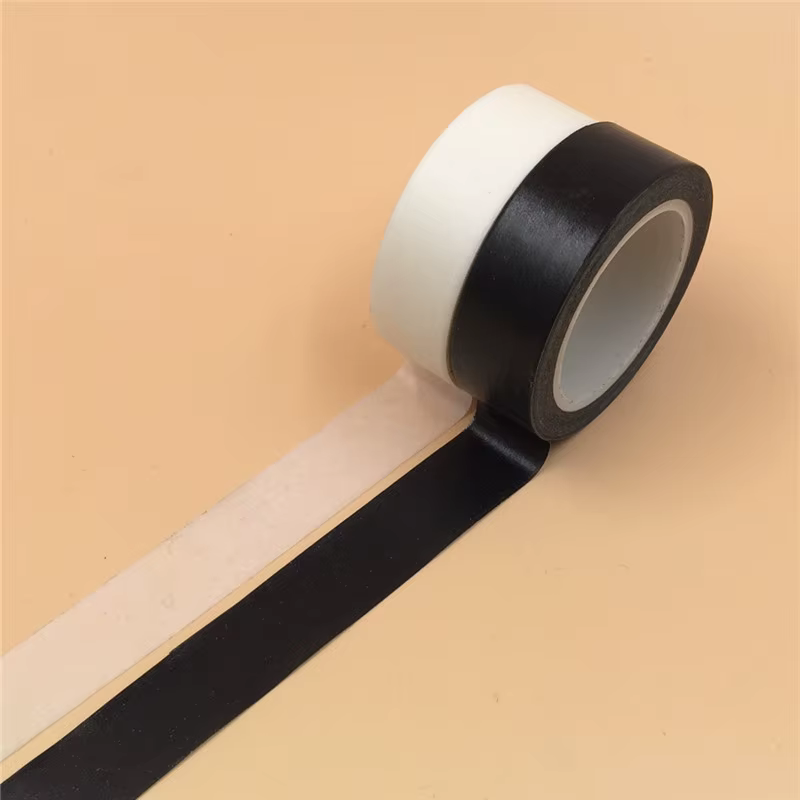 1 rouleau de ruban adhésif Washi blanc et noir