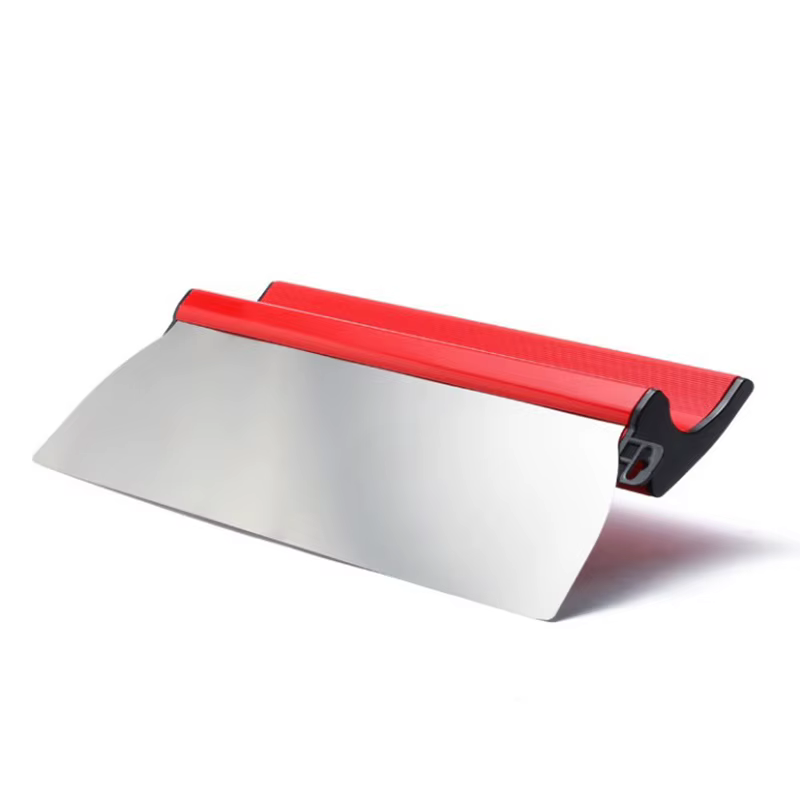 Spatule de lissage pour cloisons sèches