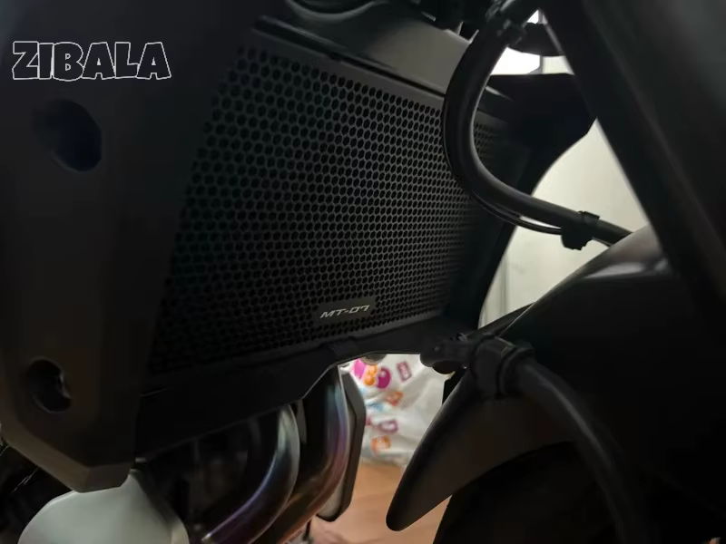 Protection de radiateur pour moto Yamaha MT-07 Y-AMT 2025 2026 2027 – Grille de protection et cache de radiateur – Accessoires MT07