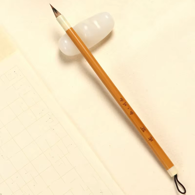 Pinceau en poils de belette pour débutants
