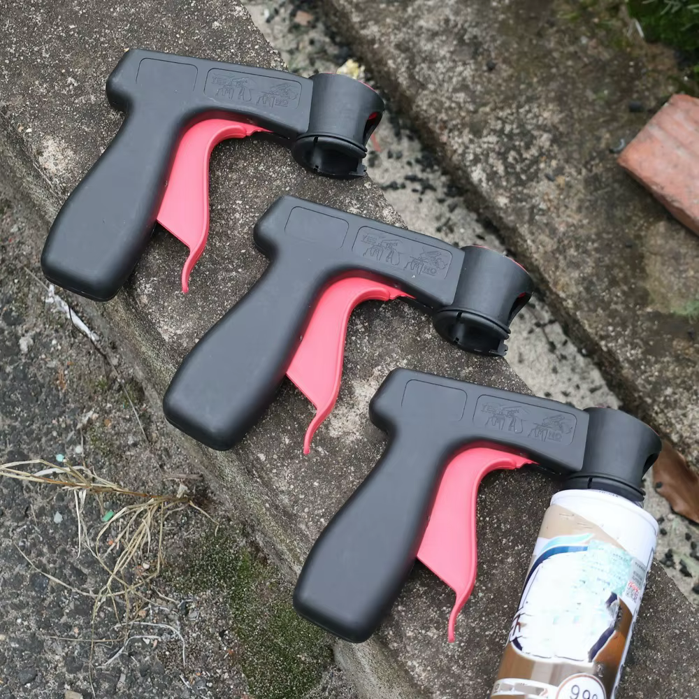 Adaptateur de pistolet à peinture ergonomique