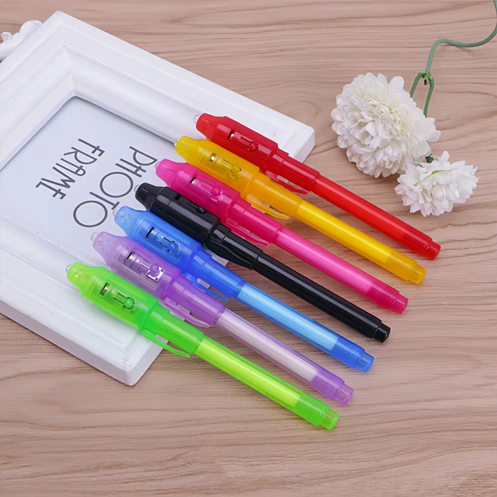 Stylo lumineux magique violet 2 en 1