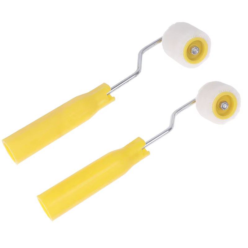 Brosse à peinture pour réparation murale
