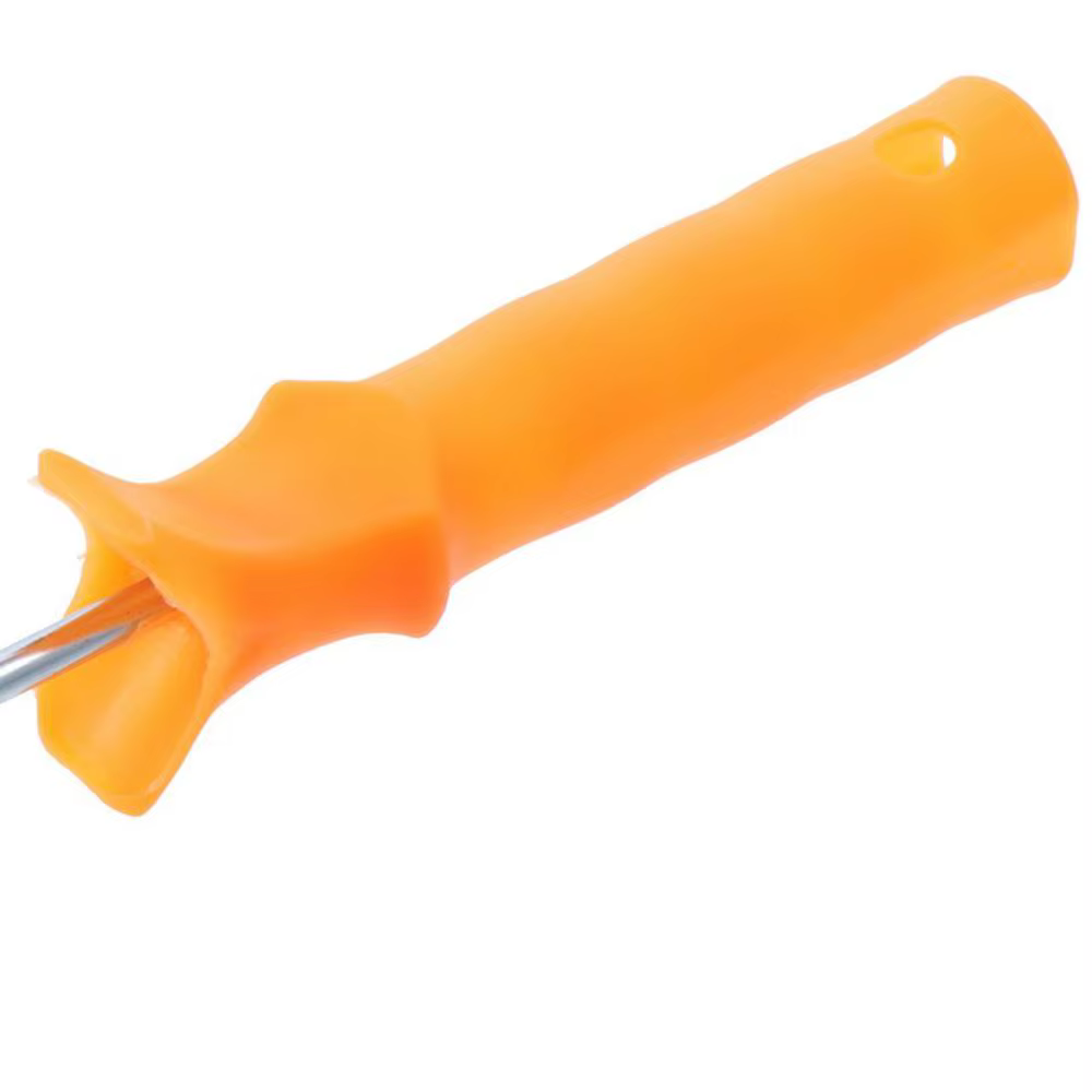 Rouleau à pointes en plastique