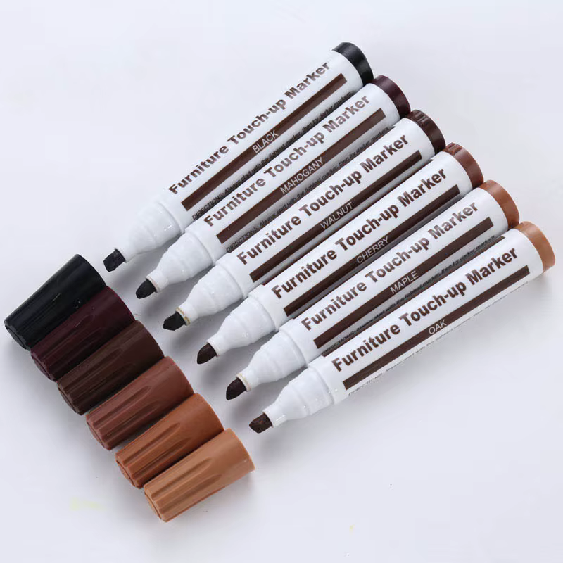 Stylo de retouche pour réparation de meubles