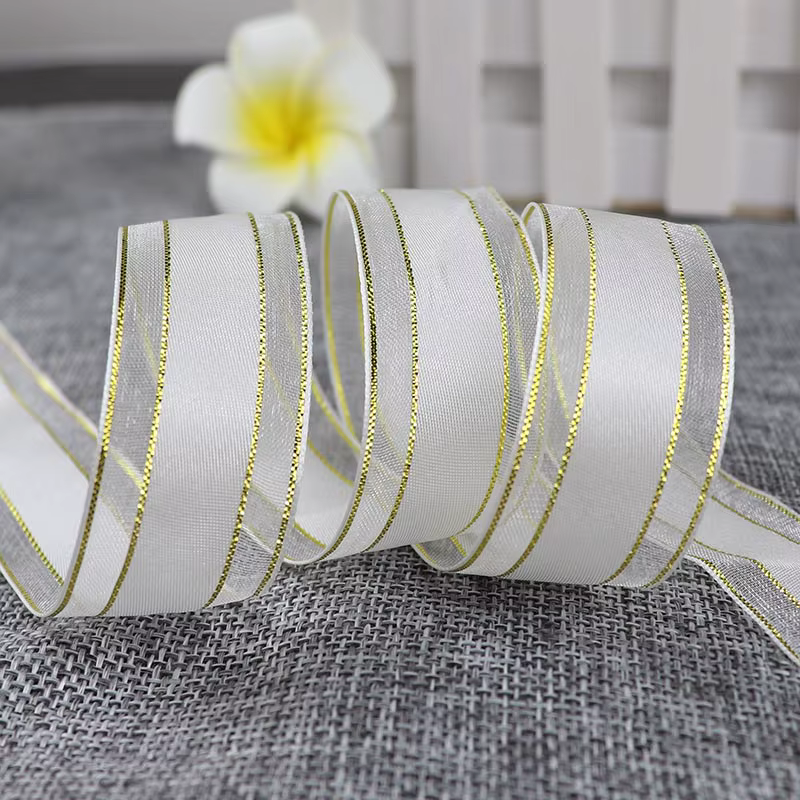 Rubans métalliques dorés en organza