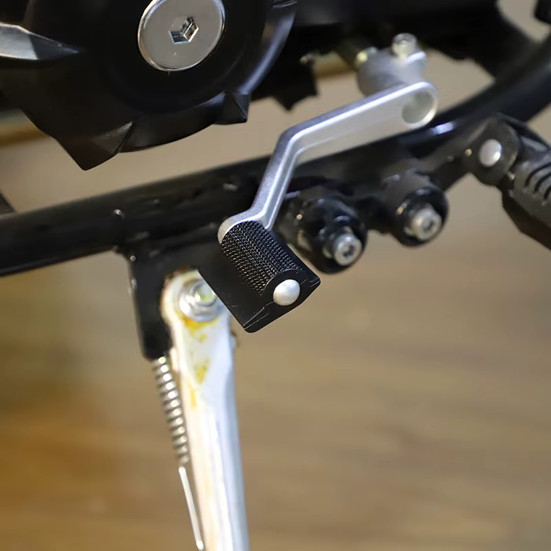 Protecteur antidérapant universel pour moto, pédale de levier de changement de vitesse pour bottes de moto, gants de travail pour hommes, veste Ferrari