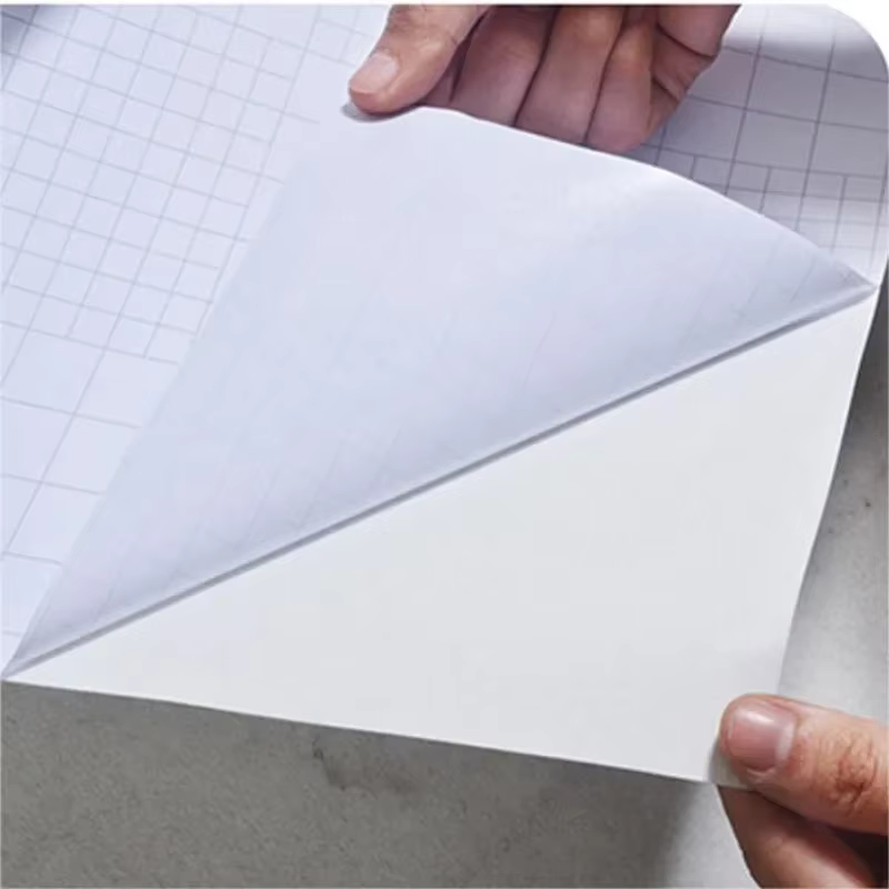 Rouleau de papier peint à rayures 3D pour la décoration intérieure