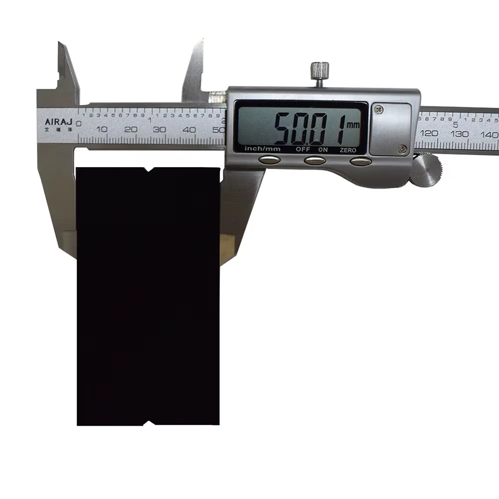 Rouleau de feutre en tissu noir avec colle auto-adhésive