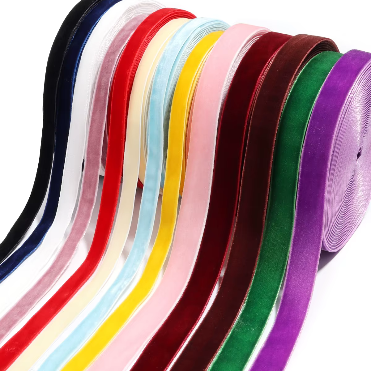 Rouleau de rubans en velours de couleur