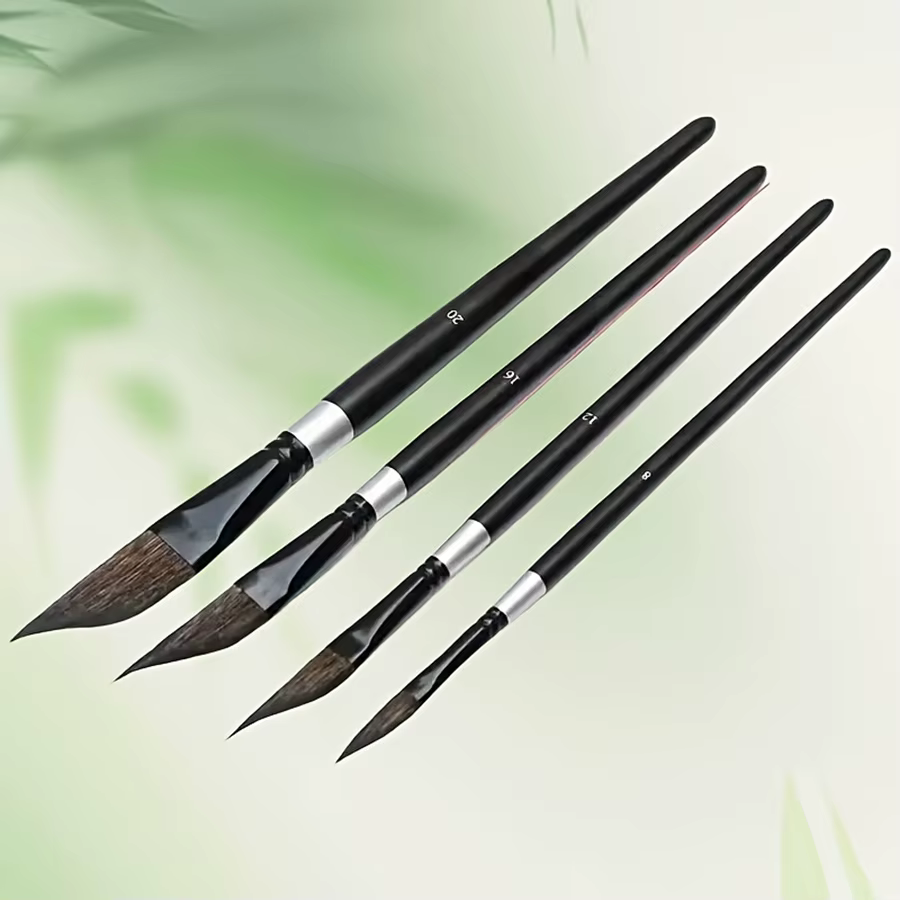 4 pinceaux à aquarelle - Style manche