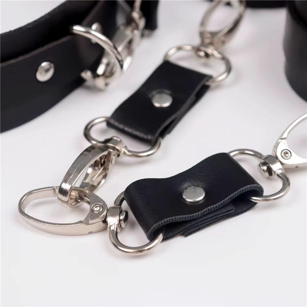 Menottes et Collier en Cuir PU pour Jeux de Rôle Adultes (2 pièces) – Accessoires de Contrainte pour Couples