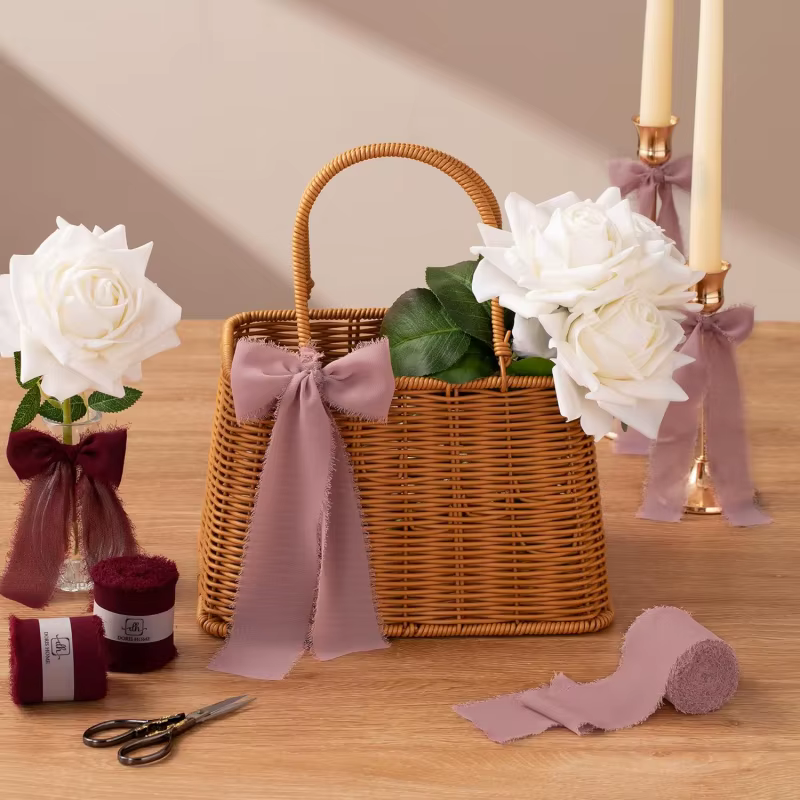 Ruban en mousseline de soie bordeaux pour bouquet de fleurs