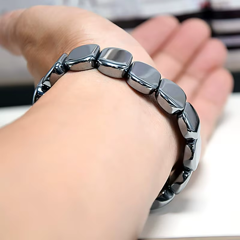 Bracelet en hématite, retrouvez votre énergie et votre confiance, pierre d'hématite naturelle, bracelet extensible en perles, bracelet de guérison, cadeau inspirant, bijoux