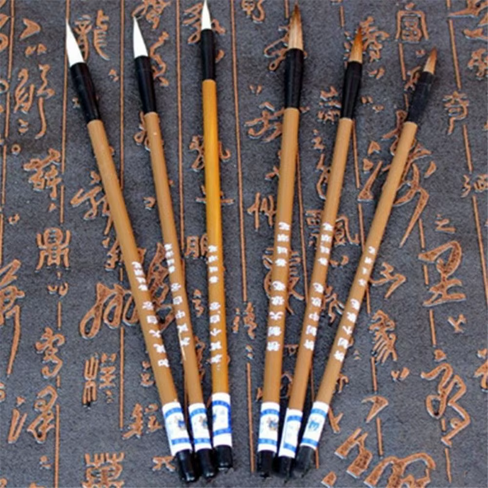 Pinceau de calligraphie traditionnel chinois en poils de loup