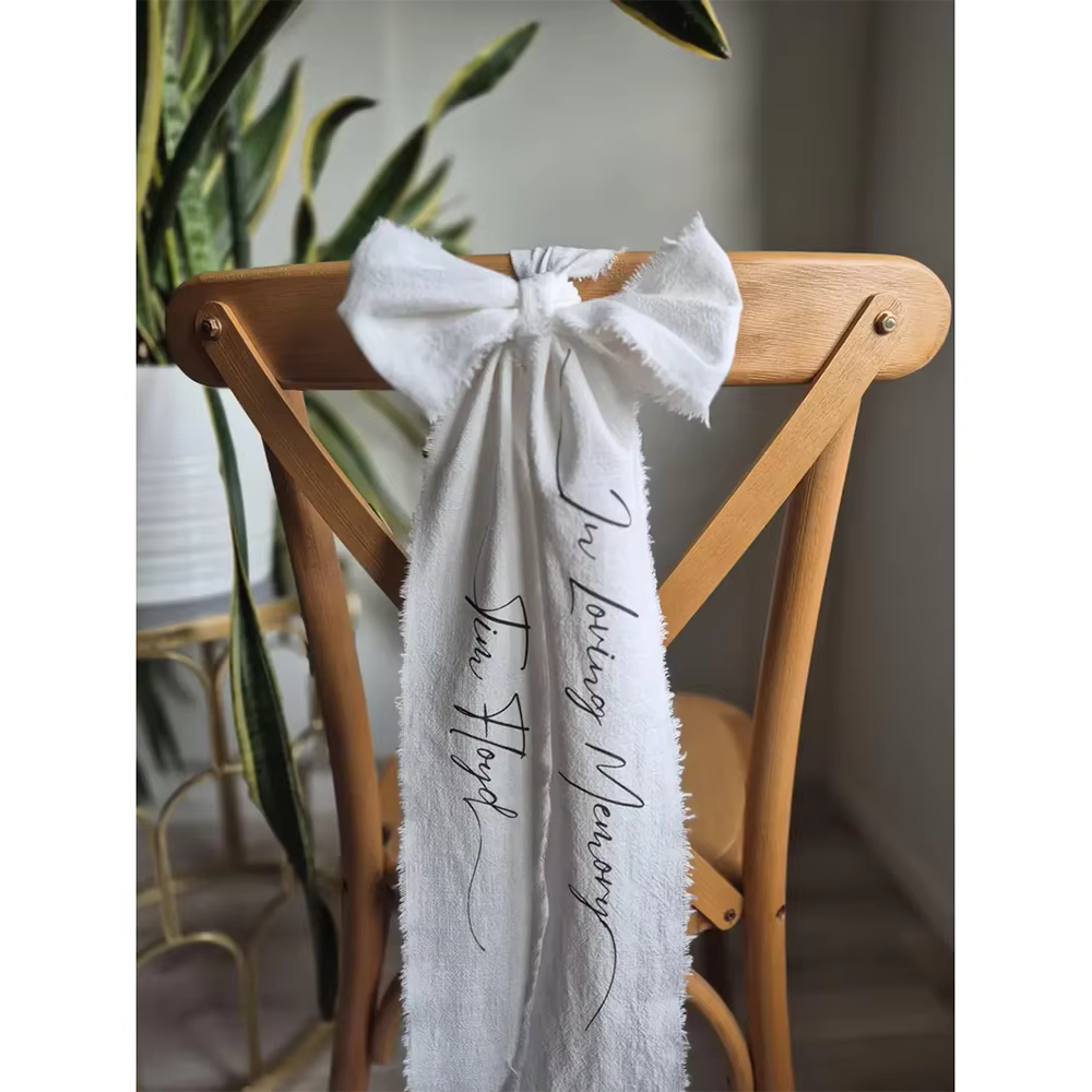Ruban à mémoire personnalisée IN LOVING, signe de mariage commémoratif, chaise réservée, ruban à nœud, cérémonie de mariage ou réception, enterrement de vie de jeune fille