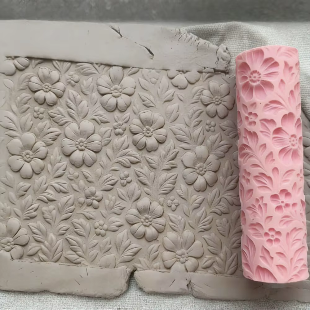 Rouleau de texture en relief en argile à motif de fleurs de haie – Outil de pâtisserie DIY pour l'argile polymère