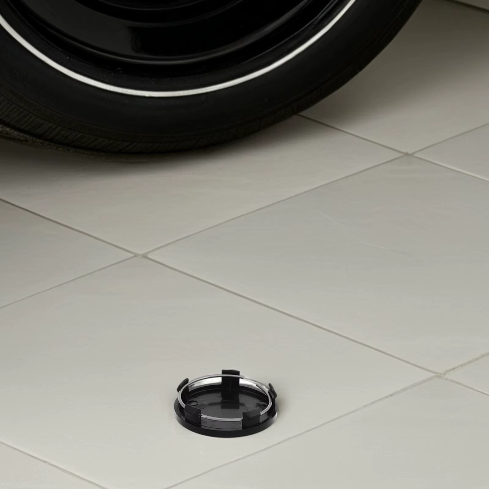 4 pièces de cache-moyeux universels de style incurvé, diamètre extérieur 60 mm, diamètre intérieur 56 mm, pour la protection des jantes de voiture