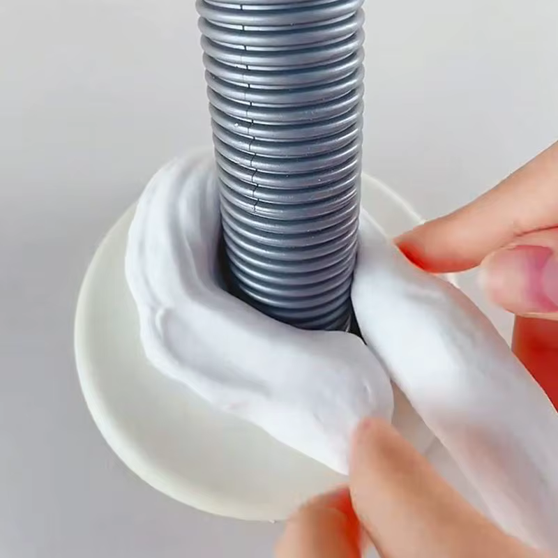 Mastic de réparation de trous muraux en argile