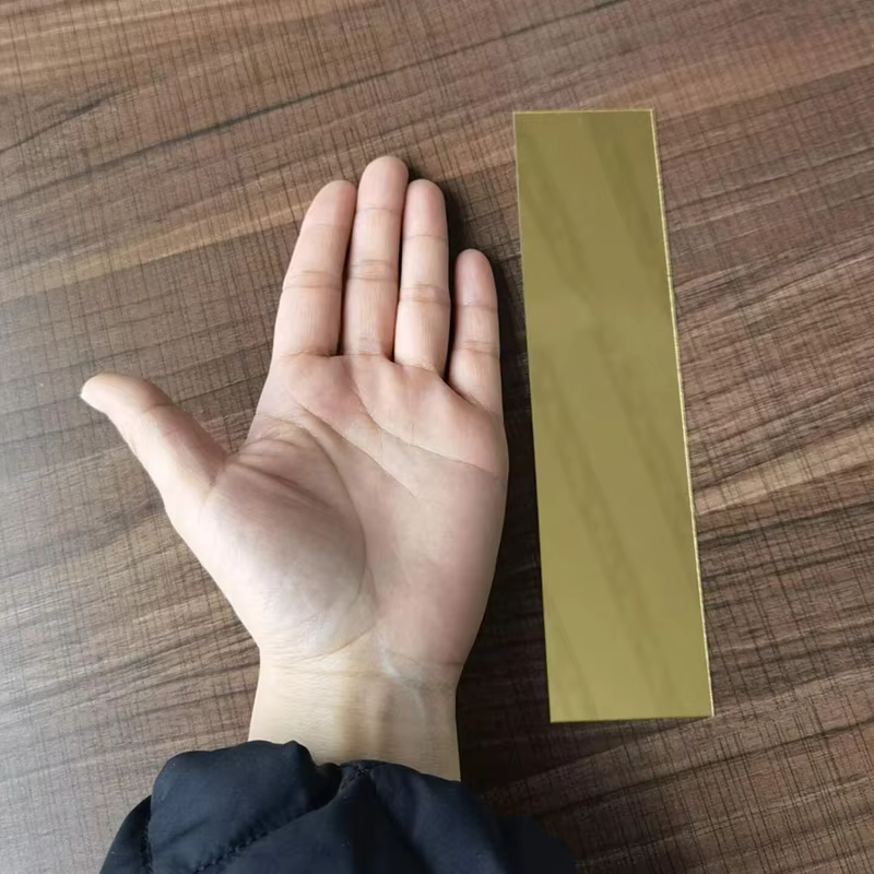 Bande décorative en acrylique pour miroir