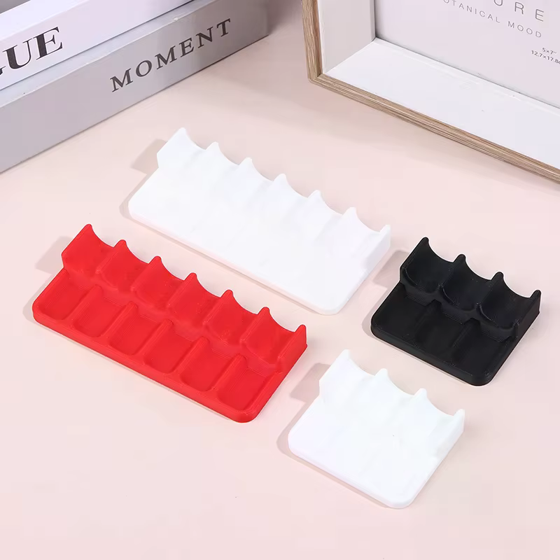 Porte-pinceaux en plastique