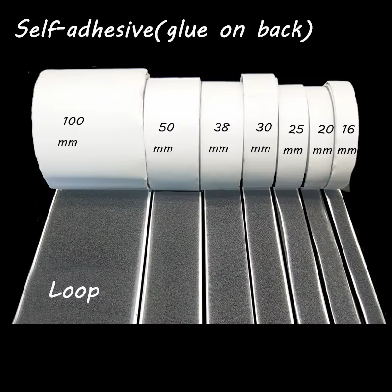 Ruban de fixation auto-adhésif solide