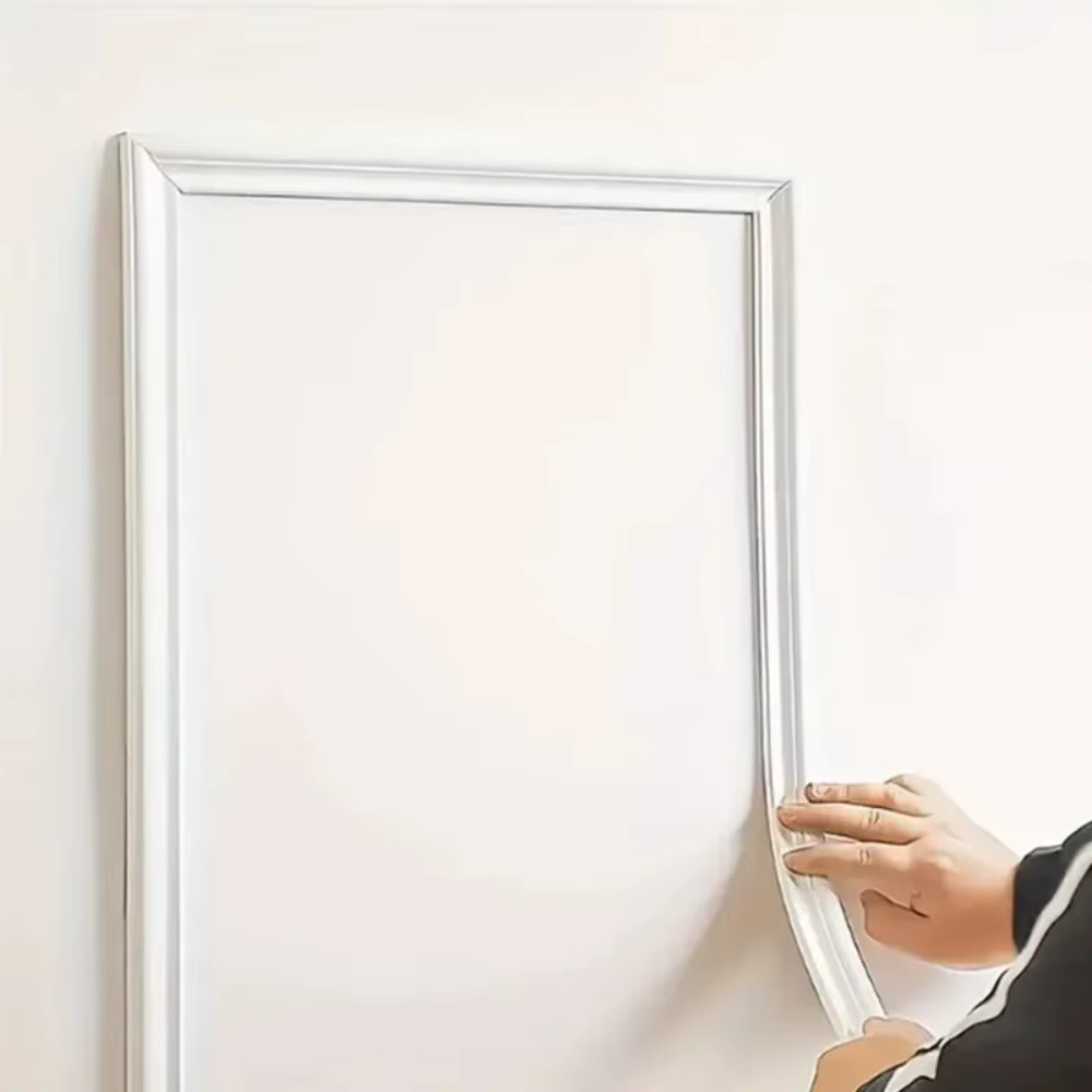 Rouleau de bande décorative auto-adhésive en PVC