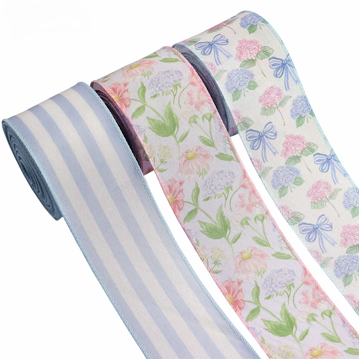 Ruban imprimé floral avec bords en fil