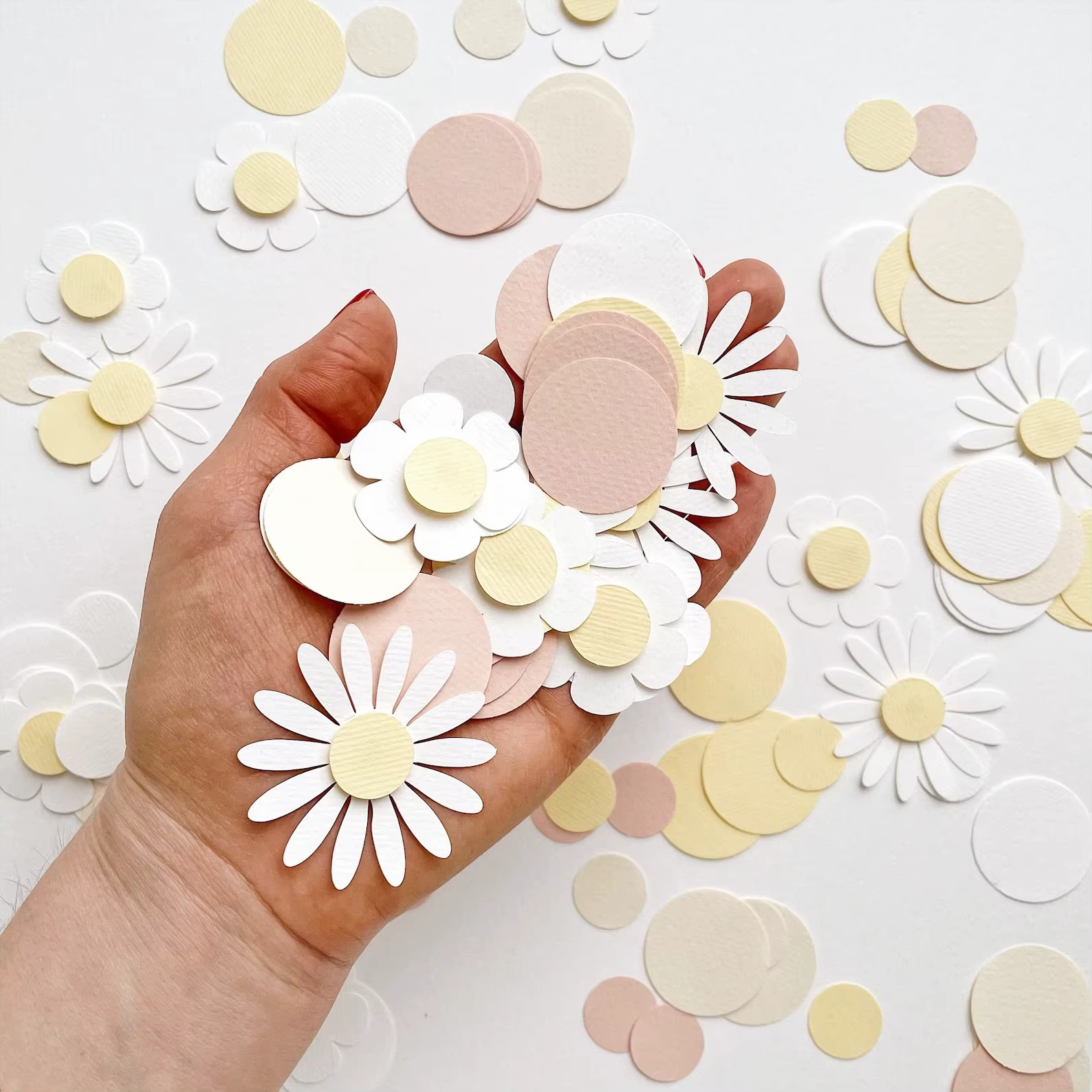 1 sac doux rond marguerite fleur papier confettis mariage fleur Table disperser bébé douche fête d'anniversaire boîte-cadeau décorations approvisionnement