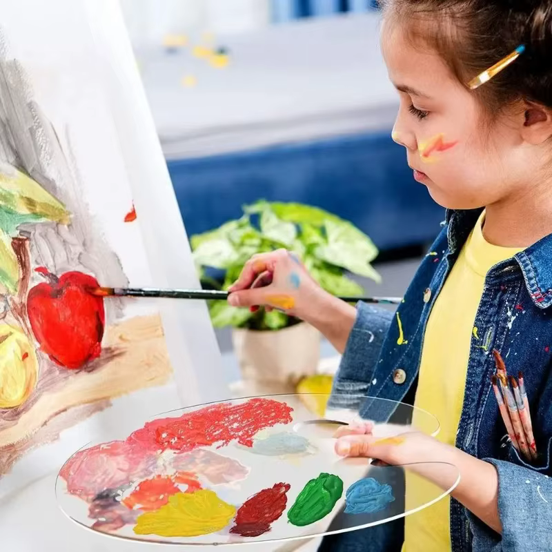 Palette de peinture acrylique transparente