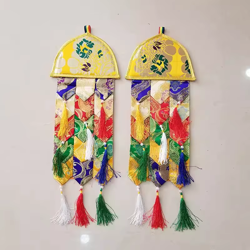 Articles religieux, décoration de sanctuaires bouddhistes, drapeaux de prière en brocart cinq couleurs, bannière de la victoire bouddhiste tibétaine, paire de décorations murales Han