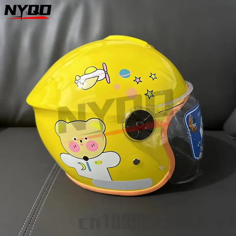 Demi-casques de moto mignons pour enfants, casques de sécurité étanches à la pluie et au soleil vert, enfants âgés de 4 à 12 ans