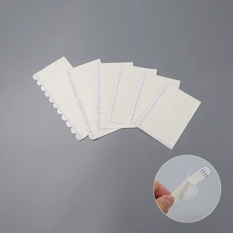 Bandes adhésives sans perçage pour cadres