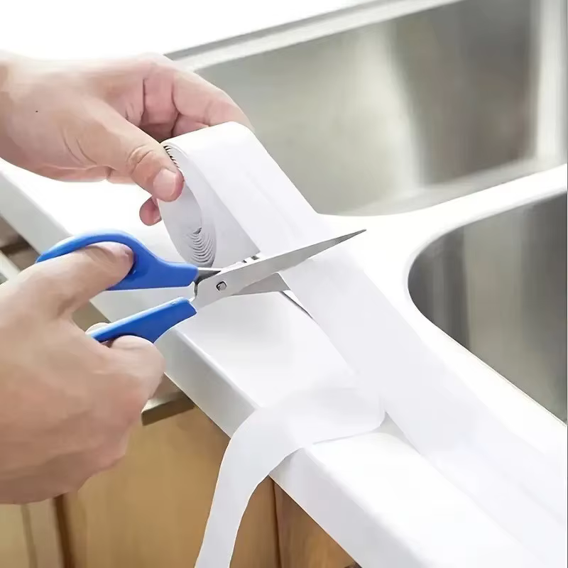 Ruban d'étanchéité imperméable pour salle de bain