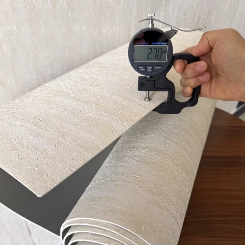 Papier peint auto-adhésif en fausse pierre de travertin 3D
