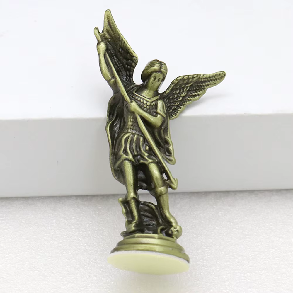 Figurine chrétienne Saint Michel