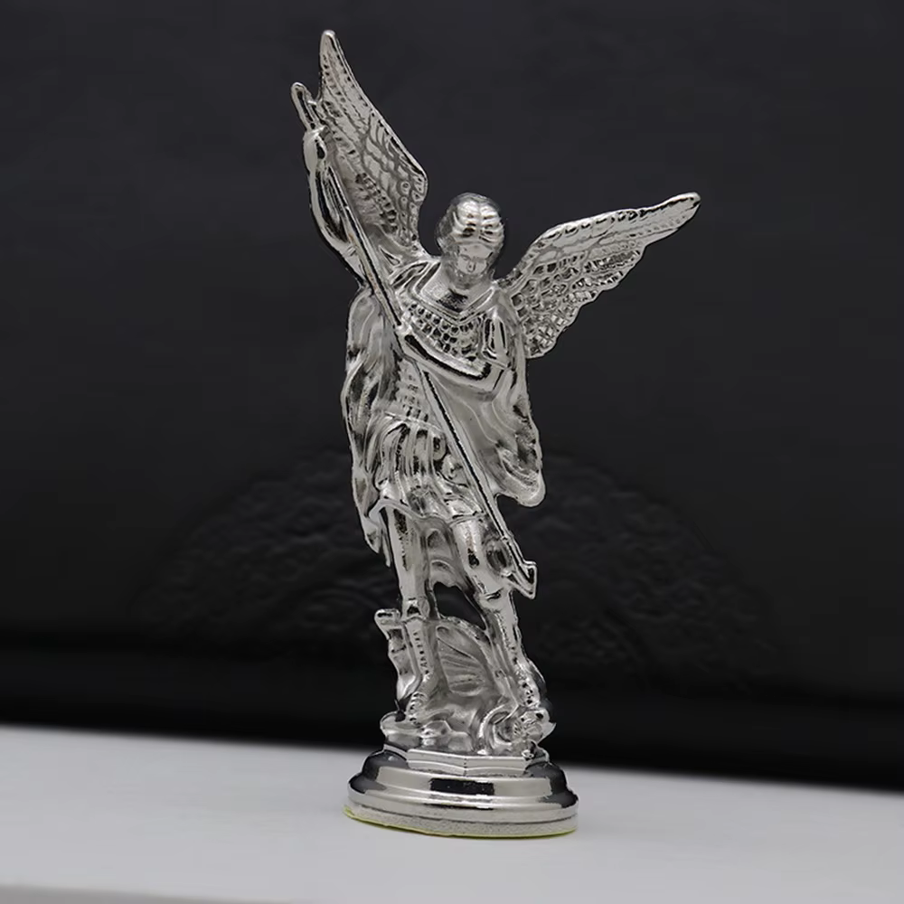 Figurine chrétienne Saint Michel