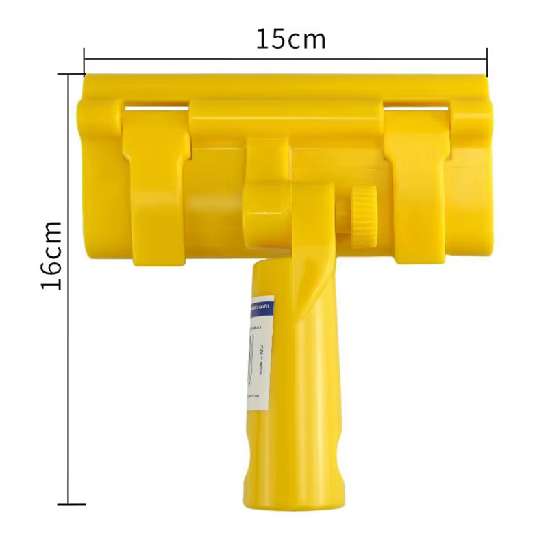 Spatule de lissage pour cloisons sèches