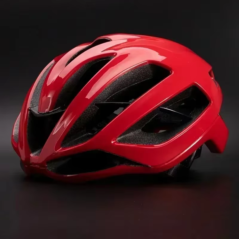Casque de cyclisme professionnel MTB pour hommes et femmes, casque de vitesse pour vélo de montagne, casque de sport de plein air ultraléger et respirant