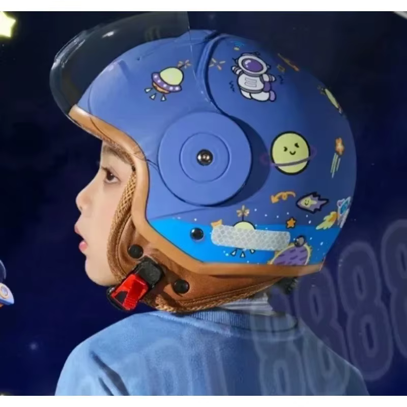 Casque enfant tendance pour les 3-12 ans, casque moto confortable avec dessin animé, casque de sécurité protecteur pour enfants