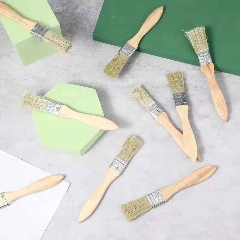 Ensemble de pinceaux professionnels avec manche en bois