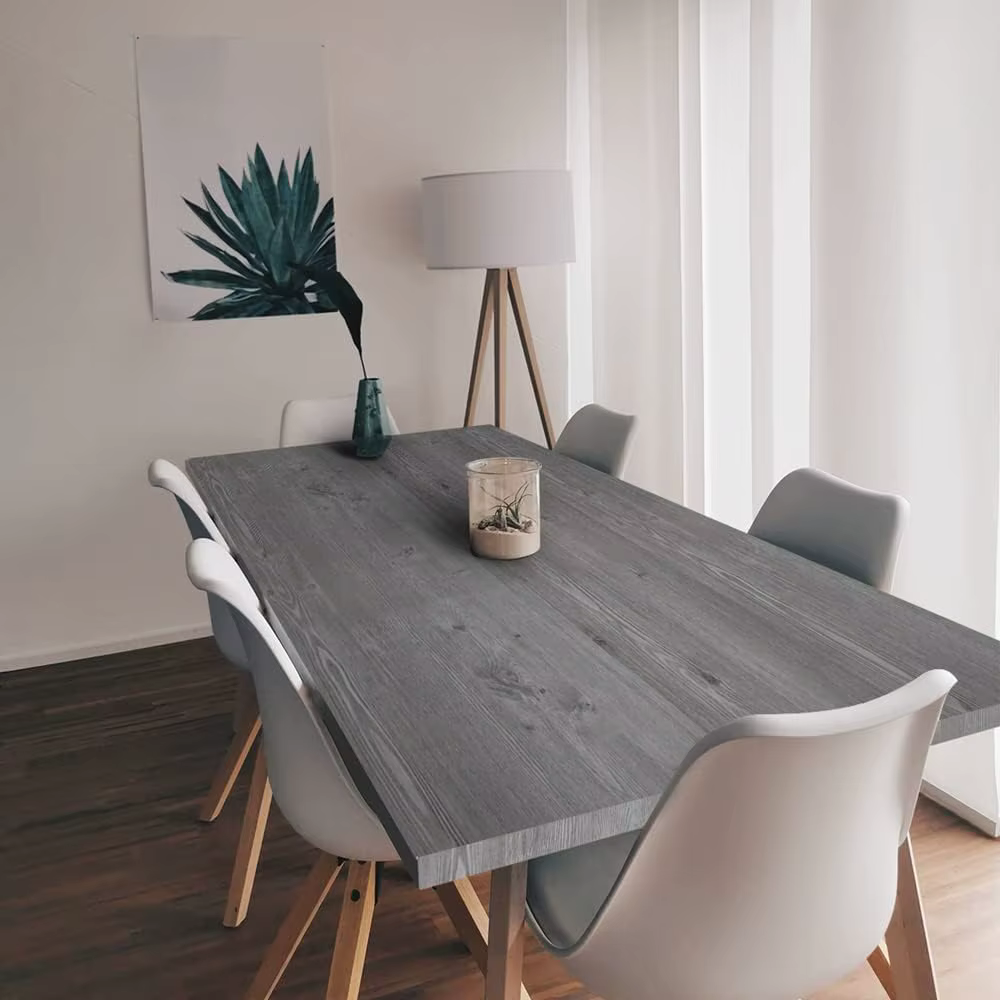 1 rouleau de papier peint auto-adhésif gris imitation bois