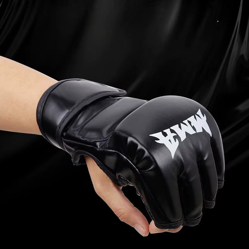 Gants d'entraînement de haute qualité MMA et Arts martiaux avec doigts épaissis, protection ajoutée, flexibilité, adaptés aux adultes et aux enfants