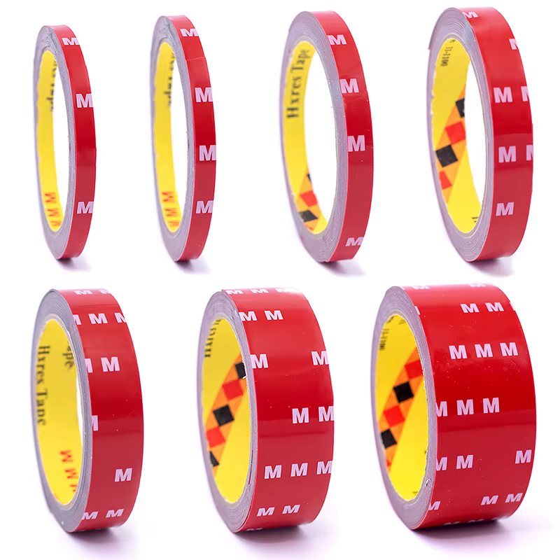 Ruban adhésif double face extra résistant de 300 cm