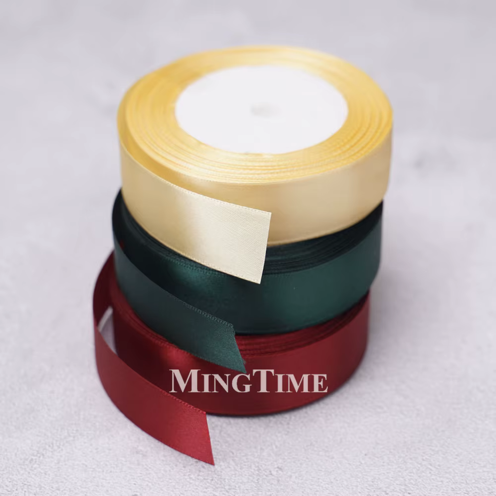 Ruban en Satin 22.8 mètres 25mm 25yards 1 pouce