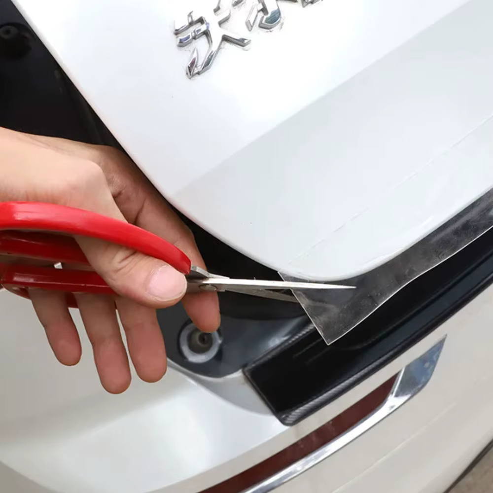 Film de protection en vinyle transparent pour voiture